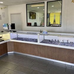 Empire Jewelry & Loan - Empire Jewelry & Loan Interior