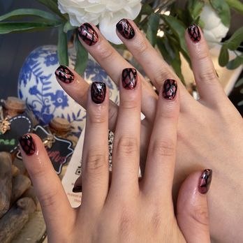 Kitchen Nail Bar - Mountain View - Great nail designs from Lee - Nail Salons Near Me - Mountain View, California