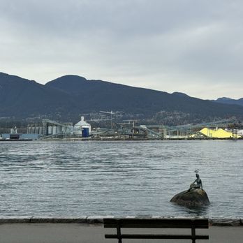 Stanley Park - Mermaid - Parks Near Me - Vancouver, British Columbia