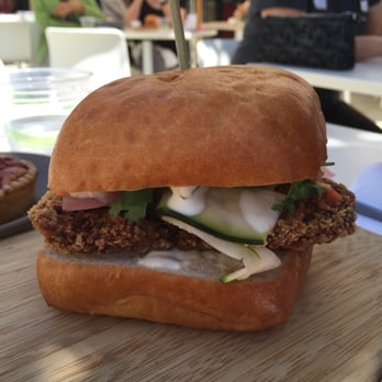 Cafe 5 - Fried Chicken Bahn Mi - Cafes Near Me - San Francisco, California