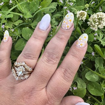 Gallatin Nails Spa - Nail Salons Near Me - Gallatin, Tennessee