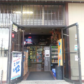 E-Z Liquors 2 - the entrance to the store - Beer, Wine & Spirits Near Me - Alameda, California