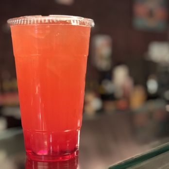 Coyote Oaties - Strawberry lemonade - Desserts Near Me - Glendale, Arizona