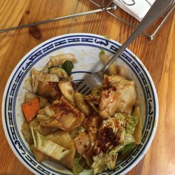 Tibet Imbiss - Lecker handgezogene tibetanische Nudeln