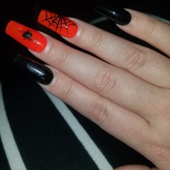 Queen B Nails - Nail Salons Near Me - Camas, Washington Queen B Nails - Nail Salons Near Me - Camas, Washington