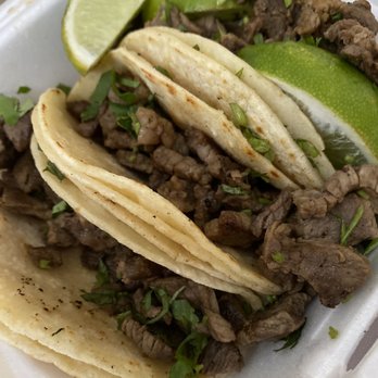 El Pollo Mobile - Omg these were so good steak street tacos - Food Trucks Near Me - Las Vegas, Nevada El Pollo Mobile - Omg these were so good steak street tacos - Food Trucks Near Me - Las Vegas, Nevada