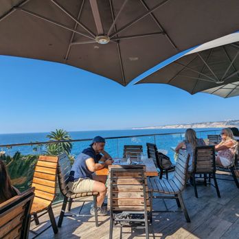 Duke's La Jolla - Patio area - New American Near Me - La Jolla, California