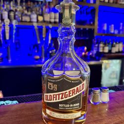 Blue Seafood & Spirits - Old Fitz 11 bourbon