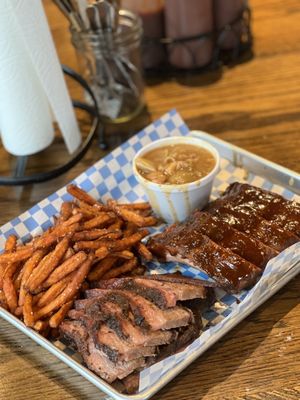 Brileys BBQ and Grill by null
