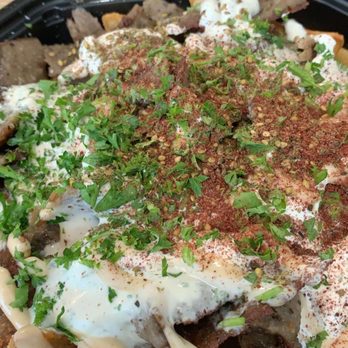 Evette’s - Shawarma Fries - Mediterranean Near Me - Chicago, Illinois
