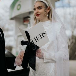Paper Cliché - Vow books