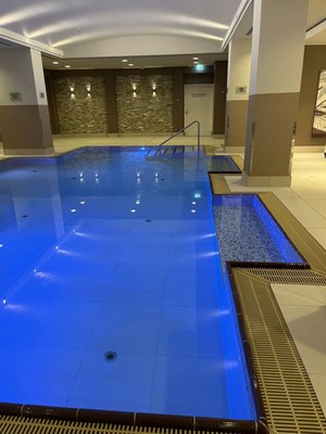 Berlin Marriott Hotel by null