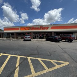 AutoZone Auto Parts - Store front