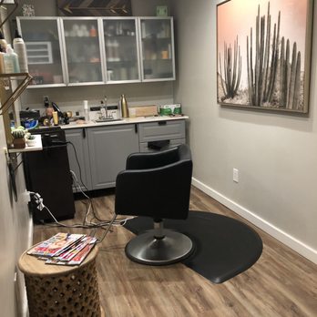 The Garage Hair And Skin Lounge 10 Photos Salons 121