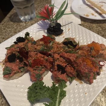Bushido Sushi SRQ - Bushido pizza, spicy tuna, spicy salmon, caviar, cilantro etc. so delicious - Sushi Bars Near Me - Sarasota, Florida