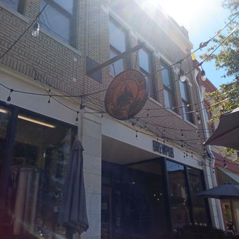 Ocmulgee Brewpub - Sunny day to enjoy outside - New American Near Me - Macon, Georgia Ocmulgee Brewpub - Sunny day to enjoy outside - New American Near Me - Macon, Georgia