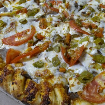 Frato's Culinary Kitchen - Gyros pizza with giardenera and tomatoes - Burgers Near Me - Schaumburg, Illinois Frato's Culinary Kitchen - Gyros pizza with giardenera and tomatoes - Burgers Near Me - Schaumburg, Illinois