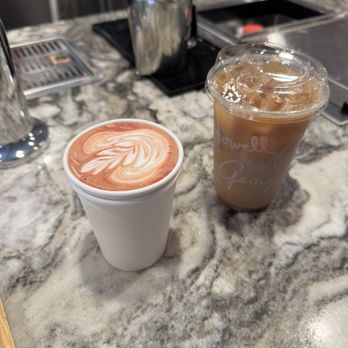 Lovestruck Books - Red velvet latte and iced chai tea latte - Bookstores Near Me - Cambridge, Massachusetts Lovestruck Books - Red velvet latte and iced chai tea latte - Bookstores Near Me - Cambridge, Massachusetts