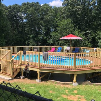 Metacom Construction - above ground pool and deck - General Contractors Near Me - Cumberland, Rhode Island