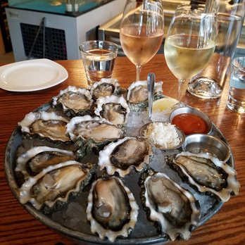 Taylor Shellfish Farms - Dozen fresh oysters - Seafood Near Me - Seattle, Washington Taylor Shellfish Farms - Dozen fresh oysters - Seafood Near Me - Seattle, Washington