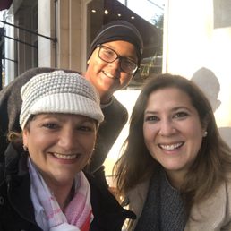 Meeting our friend who just moved to London from LA.