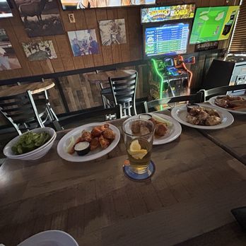 Sawtooth Bar & Grill - Wing variety - Bars Near Me - Chandler, Arizona Sawtooth Bar & Grill - Wing variety - Bars Near Me - Chandler, Arizona