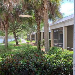 Avow Hospice - Nice small Lanais for visitors
