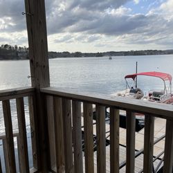 Nice view from the deck & nice to eat outdoors