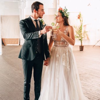 Arlette's Cleaners - My perfect wedding dress!! Thank you thank you thank you!! - Sewing & Alterations Near Me - Upland, California