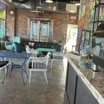 The Break - Seating - Coffee & Tea Near Me - Muskogee, Oklahoma
