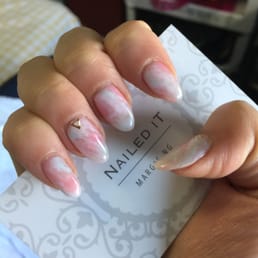 *3* unicorn nails. I can't stop starring at them haha thanks Margie!