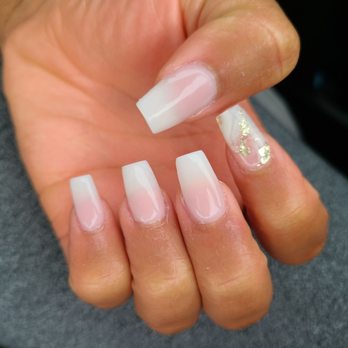 Nini Nails - Nail Salons Near Me - Canton, Michigan