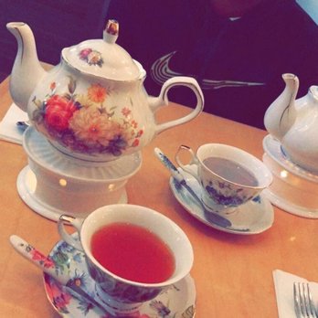 Prince Tea House - Rose and lavender milk tea - Tea Rooms Near Me - Flushing, New York