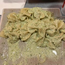 Very watery bowtie al pesto pasta Very watery bowtie al pesto pasta