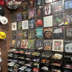 Hot Topic - The Shirt Wall