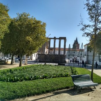 Templo Romano - Religious Organizations Near Me - Évora, 07