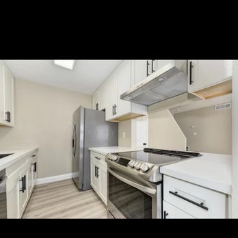 Beluli Construction - Kitchen - General Contractors Near Me