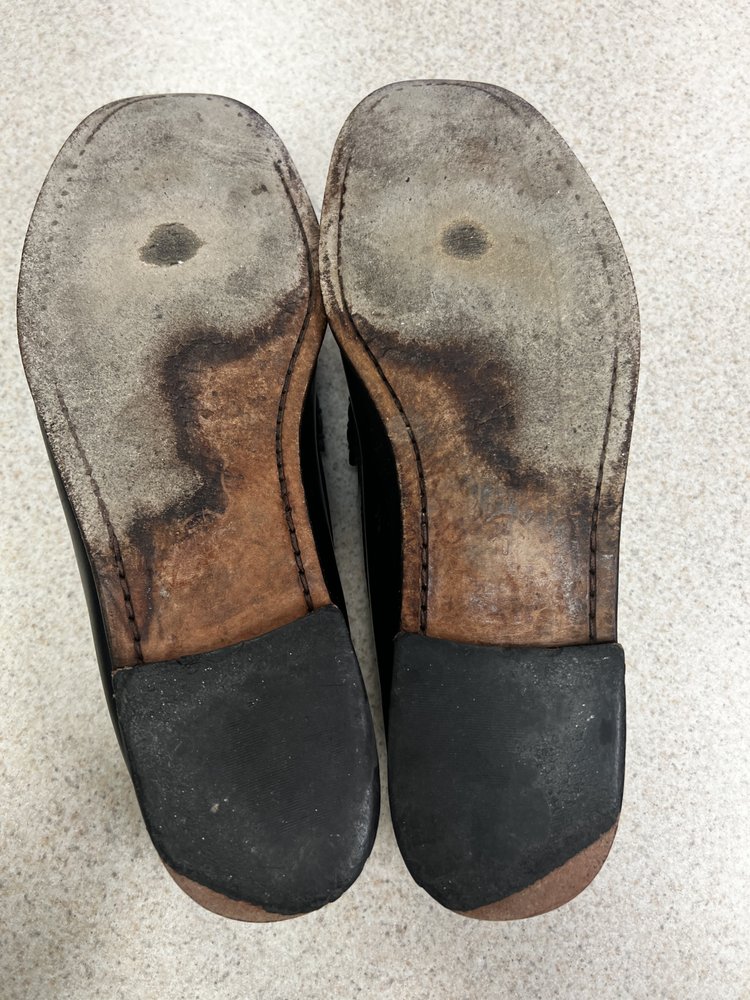 CHANTILLY SHOE SHOPPE AND TAILOR Updated September 2024 14 Photos