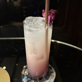 Sushi by Bou - Nashville @ Dream Nashville - Yuzu zero proof lemonade - Sushi Bars Near Me - Nashville, Tennessee