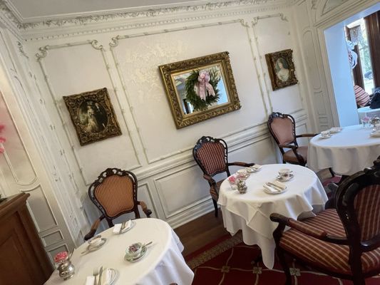 The Drawing Room by null