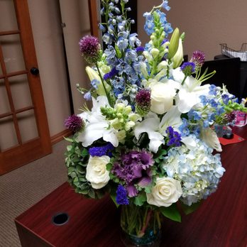 Devin Designs Flowers - Florists Near Me - Grapevine, Texas