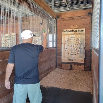 The Smart Axe - Roseville - Axe Throwing Near Me - Roseville, California