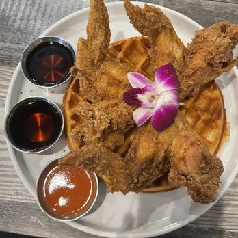Sweet T's Southern Eatery - Fried wings & Grandma Sarah "Boobie's" Crispy Deep-Fried Chicken and Belgium Waffle - Soul Food Near Me - Montclair, New Jersey Sweet T's Southern Eatery - Fried wings & Grandma Sarah "Boobie's" Crispy Deep-Fried Chicken and Belgium Waffle - Soul Food Near Me - Montclair, New Jersey