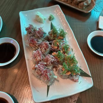 Roka Akor - Oak Brook - Crispy Prawn and Chirashi (left) Lobster Roll (right) - Japanese Near Me - Oak Brook, Illinois Roka Akor - Oak Brook - Crispy Prawn and Chirashi (left) Lobster Roll (right) - Japanese Near Me - Oak Brook, Illinois