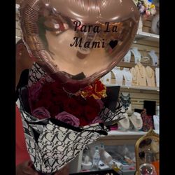 Beaurostro Accessories - Flower bouquet with balloon