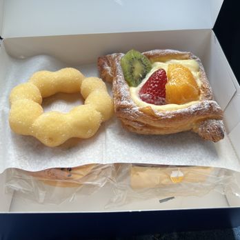Paris Baguette - Bakeries Near Me - Austin, Texas Paris Baguette - Bakeries Near Me - Austin, Texas