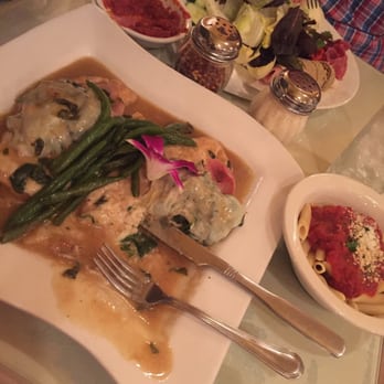 Fratelli's Pizzaria Restaurant - Chicken saltimbocca - Italian Near Me - Wallingford, Connecticut