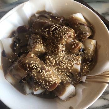 Petit Potato - Rice Noodle in HK style sauce - Taiwanese Near Me - Toronto, Ontario
