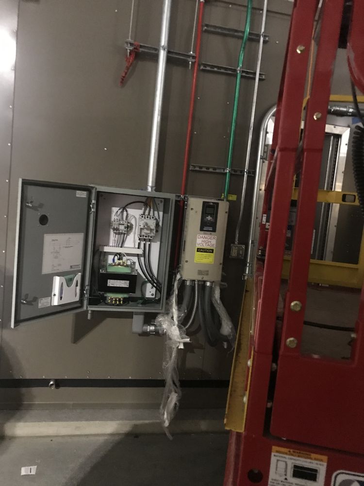 Slide of Dsd Electricians