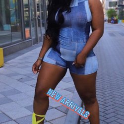 Hollywood 22 Studio - You can't go wrong with jean print and with a little stretch